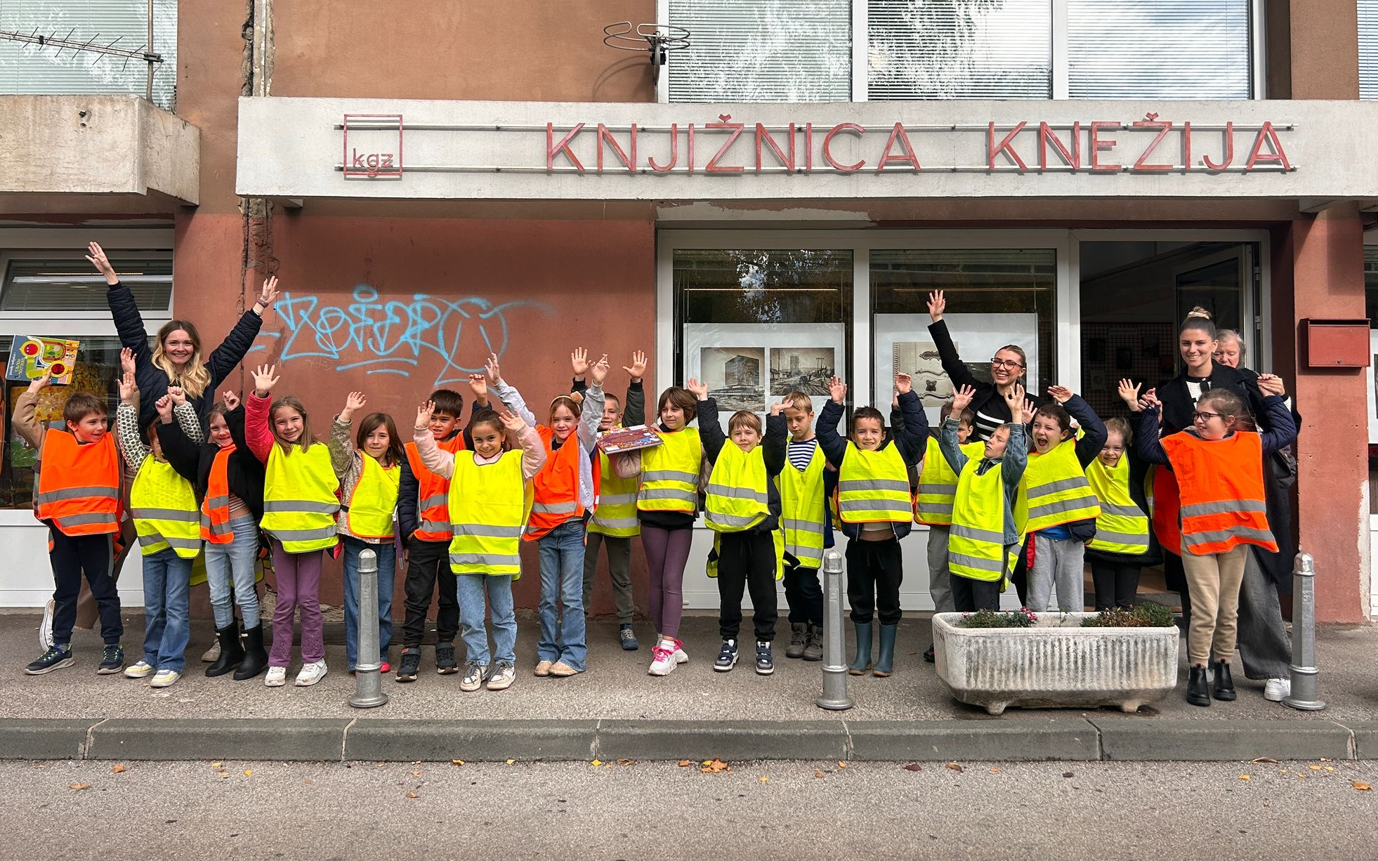 Posjet knjižnici Knežija